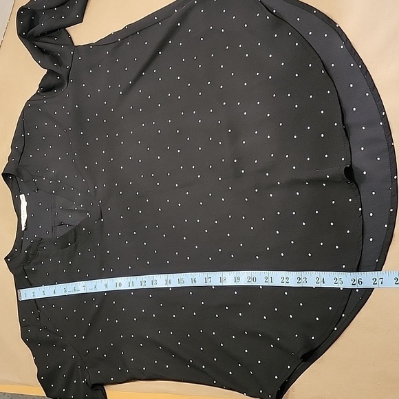 Lush, Size M Black and White Polka Dot Blouse, Split V-Neck, EUC - Picture 8 of 9